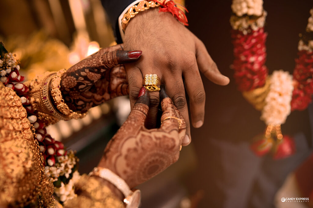 best candid wedding photographers in chennai