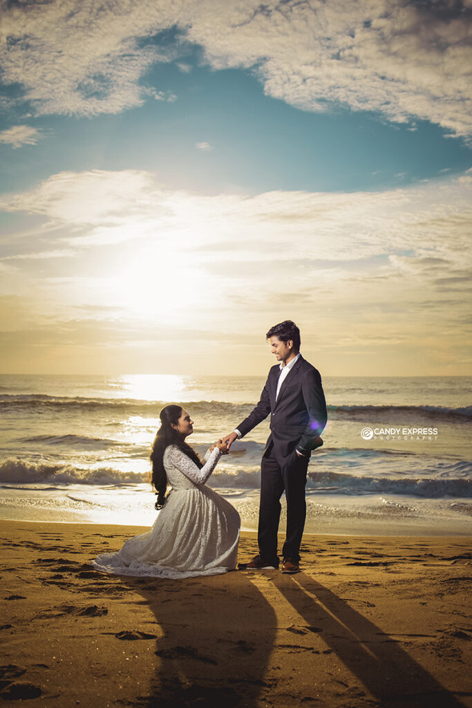 best outdoor pre wedding poses