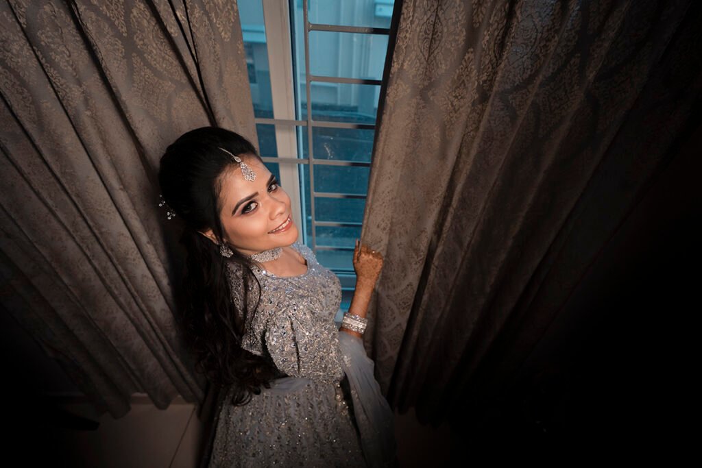 candy express indian wedding girl poses photos