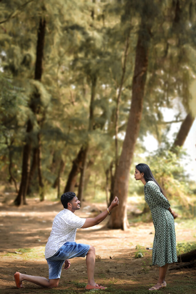 couple poses for photoshoot in chennai