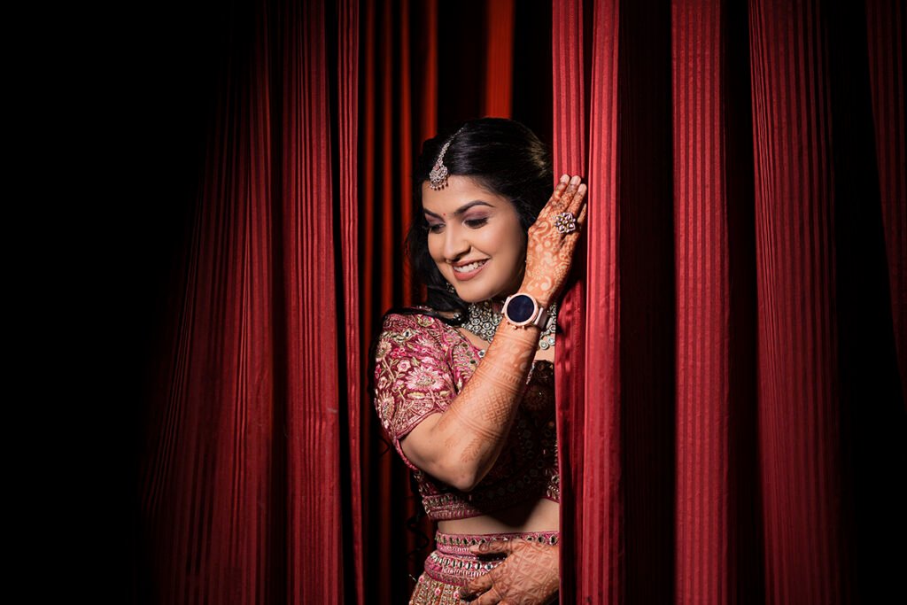 indian wedding girl poses photos