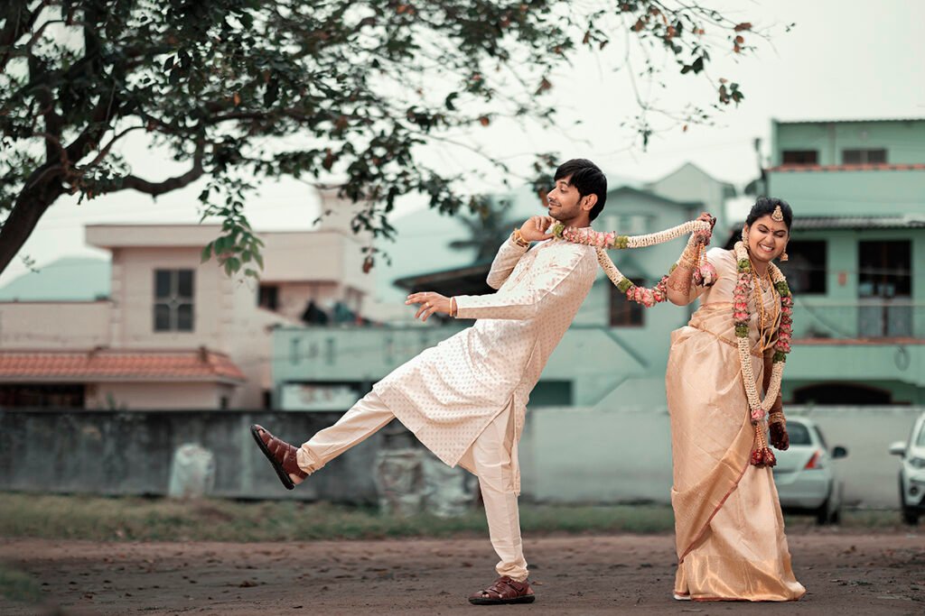 reception bride poses in chennai